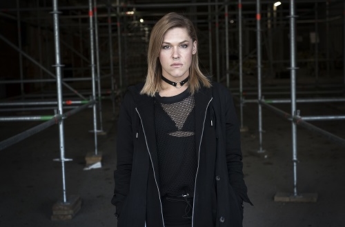 Guldbaggevinnaren Saga Becker – Jag väljer mina strider